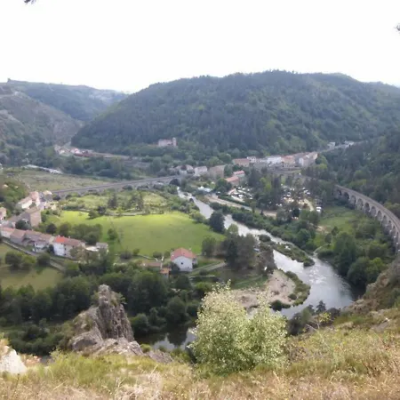 Saint-christophe-d'allier, 5 Pieces, 8 Personnes - Fr-1-582-202 * Saint-Christophe-d'Allier